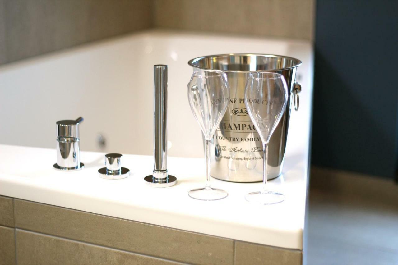 Bsauna&Wellness Appartamento Bruges Esterno foto